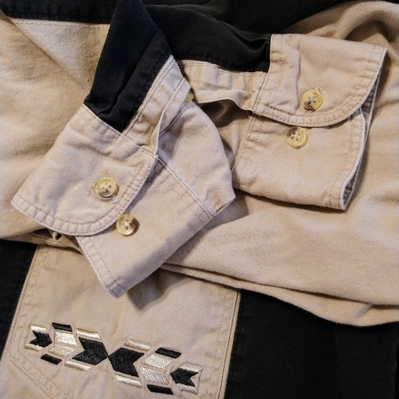 Vtg. Size L Wrangler L/Sleeve Tan & Black Color Block Aztec Western Shirt - Picture 5 of 7